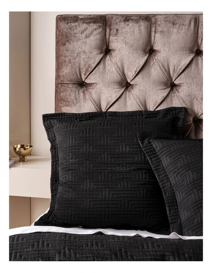 Winston Quilt Cover Set In Black - Image 2