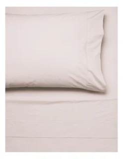 Linen House 300 Thread Count Vienna Sheeting In Pink