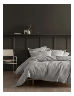 Linen House Deluxe Waffle Quilt Cover Set In Silver