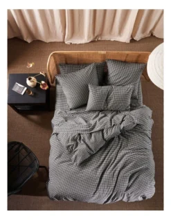 Linen House Springsteen Quilt Cover Set In Black