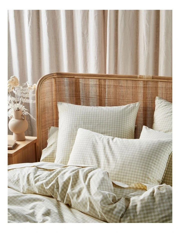 Linen House Springsteen Quilt Cover Set - Image 2