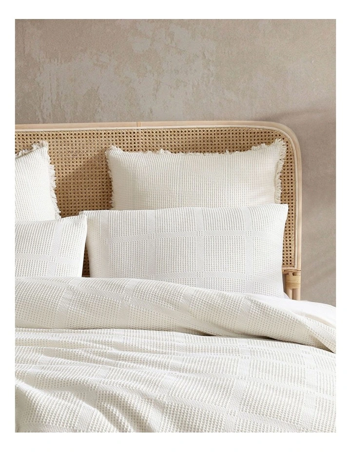 Linen House Galicia Quilt Cover Set Vanilla - Image 2