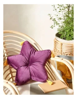 Super Nova Cushion In Grape