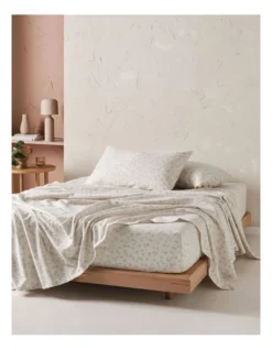 Linen House Zetta Sheet Set In Moonbeam