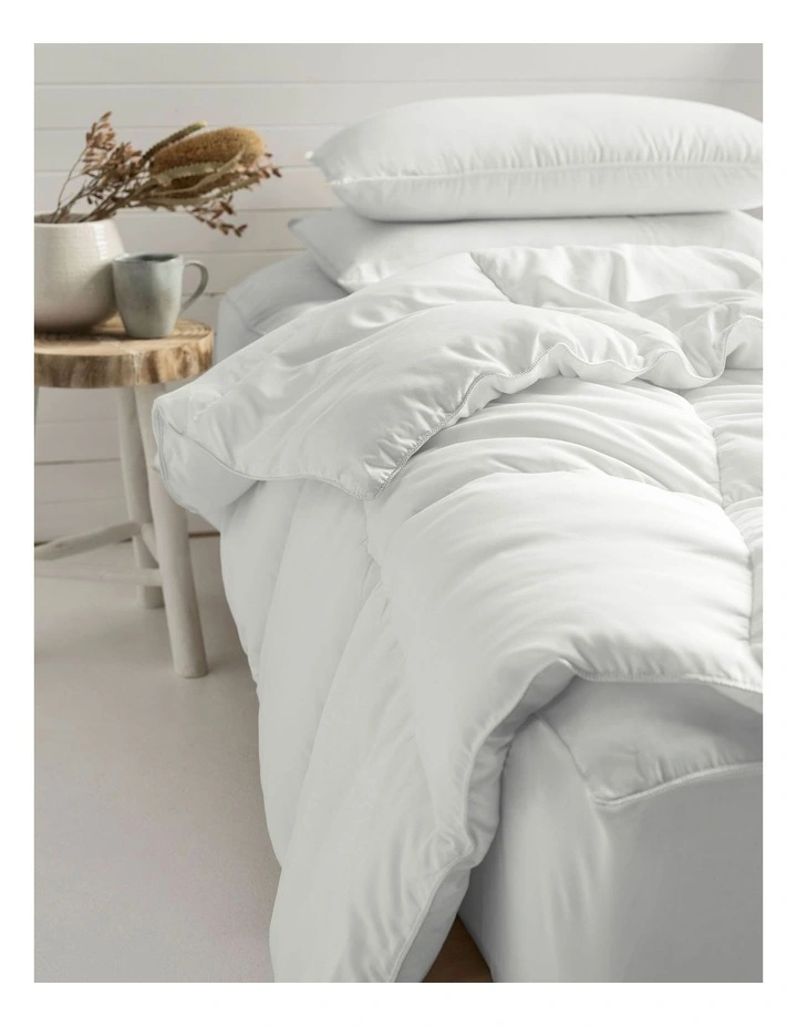 Linen House Comfy Quilt In White